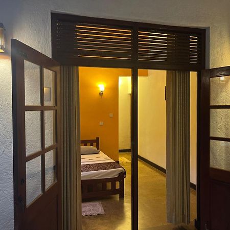 Apartamento Rustic Mahaweli Kandy Exterior foto
